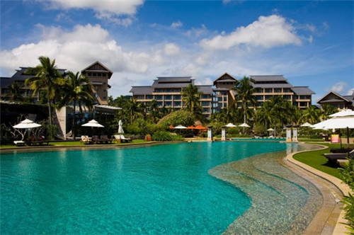 串悦湘旋转小火锅