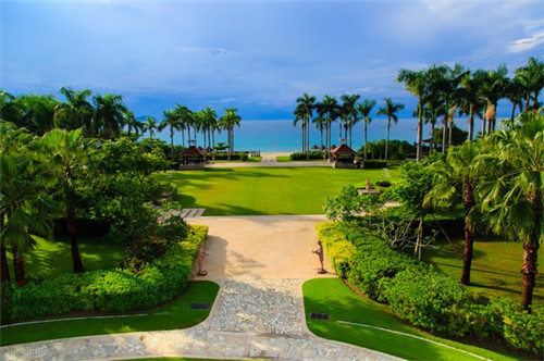 串串婆婆涮烤潮店