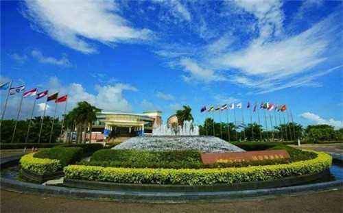 花龙阵花艺餐厅