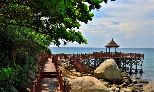 迪庆哪些高帮登山鞋加盟品牌值得信赖